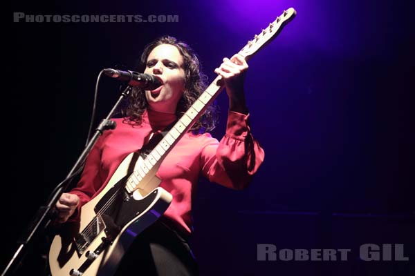 ANNA CALVI - 2019-04-04 - PARIS - Trabendo - 